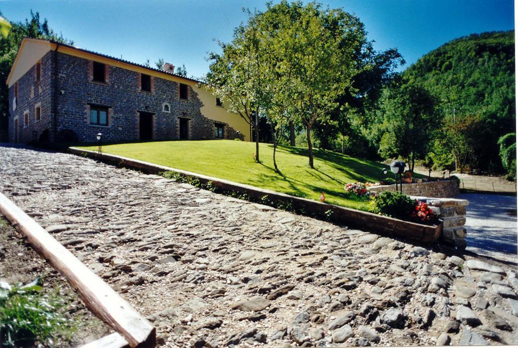 Agriturismo La Ferraia Pianello  Buitenkant foto