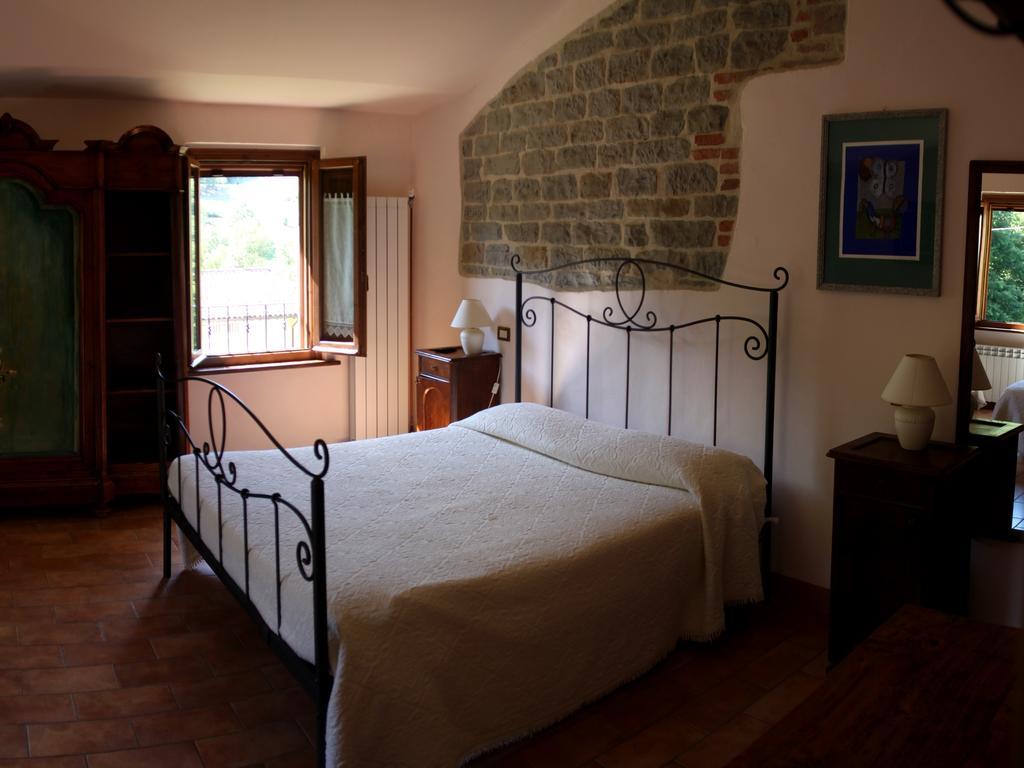 Agriturismo La Ferraia Pianello  Buitenkant foto