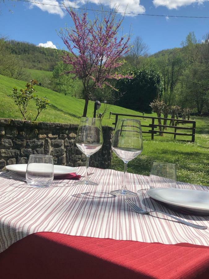 Agriturismo La Ferraia Pianello  Buitenkant foto